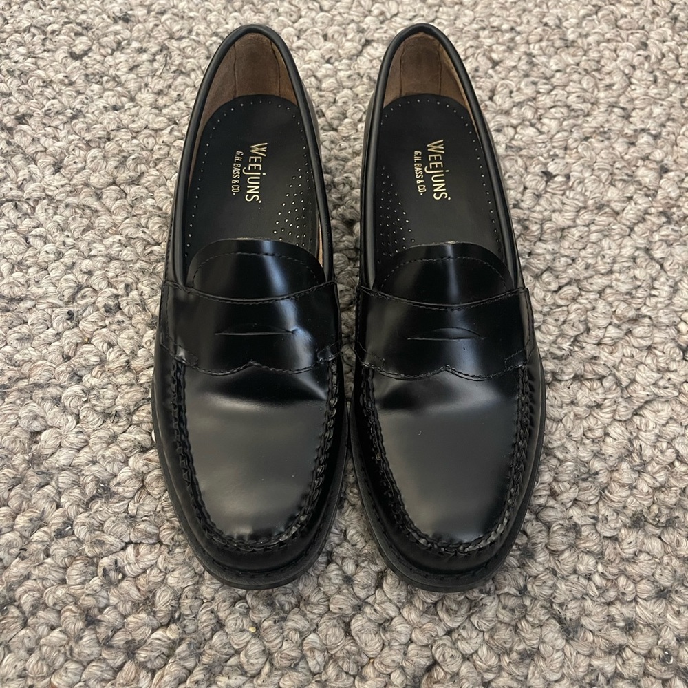 G.H Bass Larson WEEJUNS Mens 7.5D Loafers